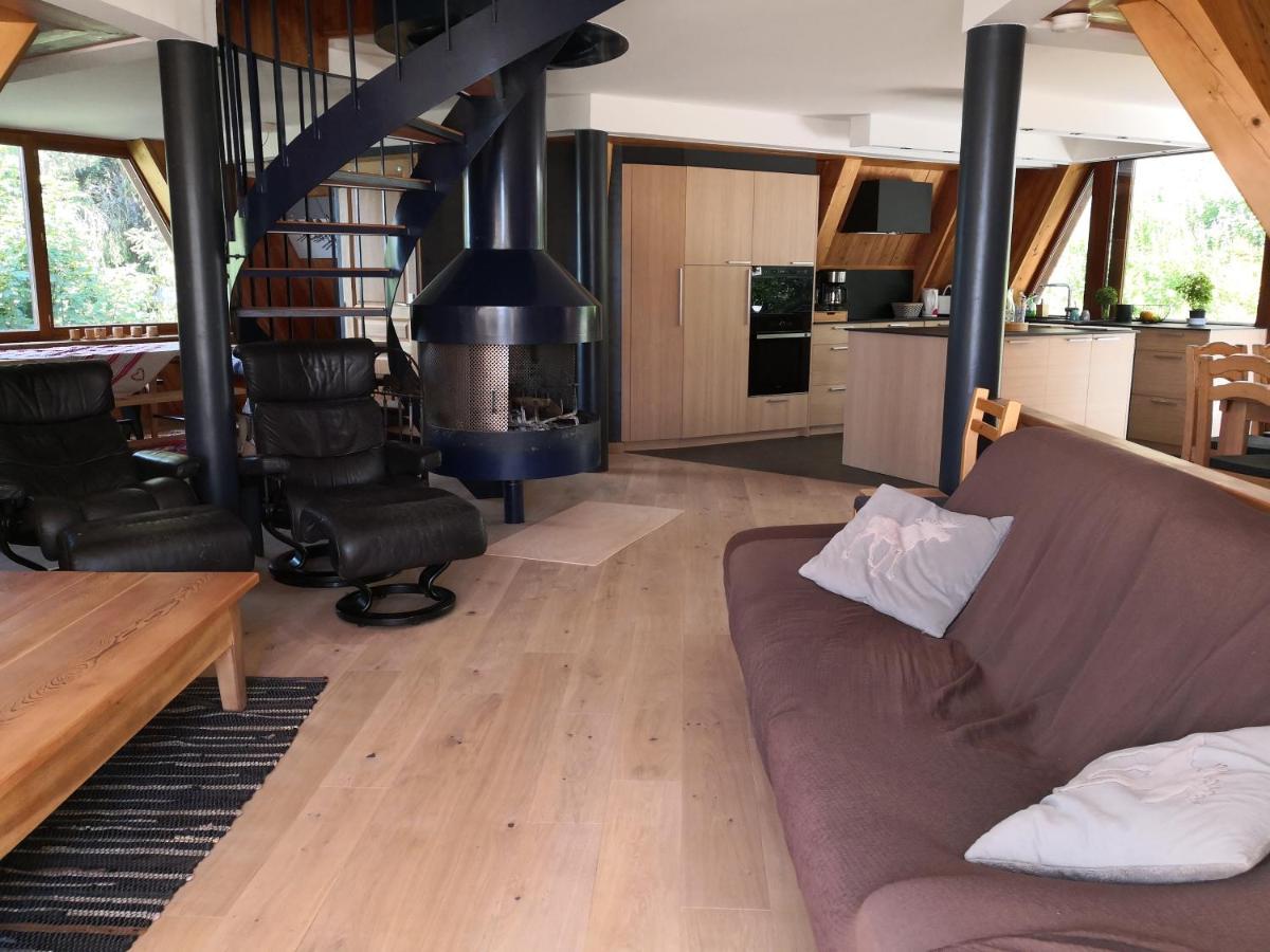 Le Chalet Pointu De Capucine Bourg-Saint-Maurice Εξωτερικό φωτογραφία